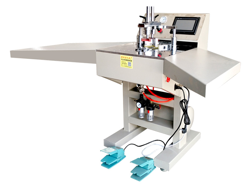 四面夾觸摸屏數控釘角機